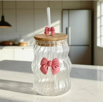 Cannes Butterfly Mug – 550ml Pyrex Glass Cup with 3D Butterfly Design, Straw & Bow Lid
