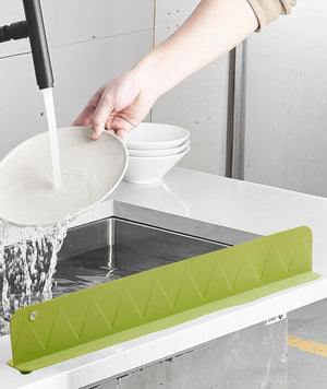 15 Inch Silicone Sink Splash Guard – Kitchen Sink Faucet Splash Guard with Drain Mat & Drying Pad